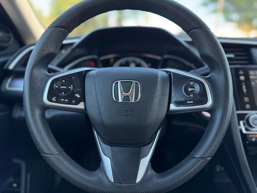 Used 2016  Honda EX-T image 12
