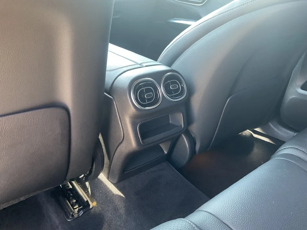 Used 2025 Black Mercedes-Benz GLC 300 image 19