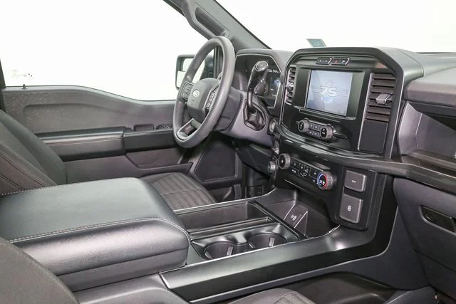 Used 2023 Blue Ford XL image 18