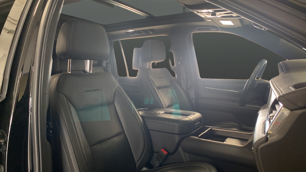 Used 2021 Onyx Black GMC Denali image 24