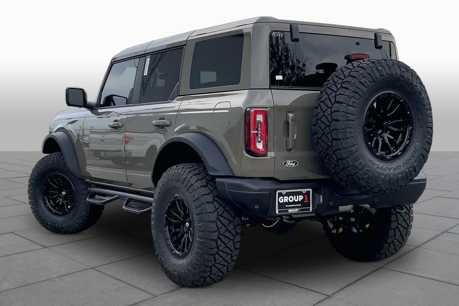 New 2026 Marsh Gray Ford Badlands image 11