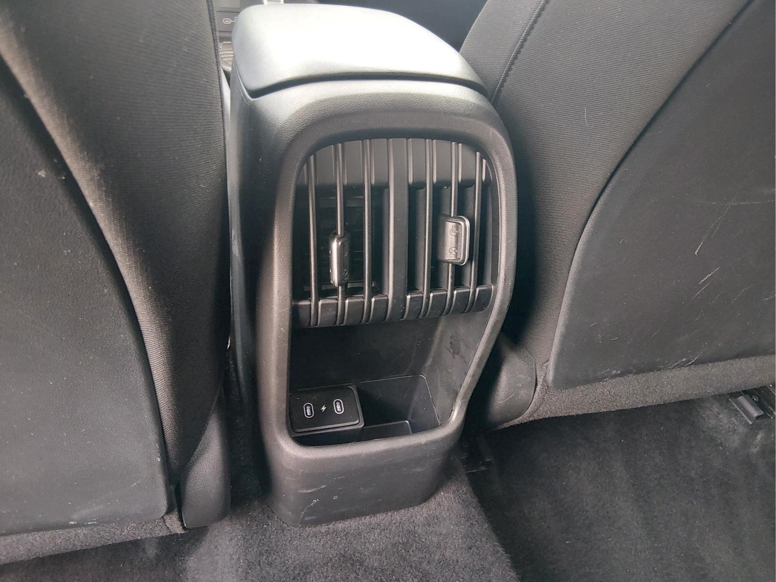 Used 2025 Cyber Gray Metallic Hyundai SEL image 18