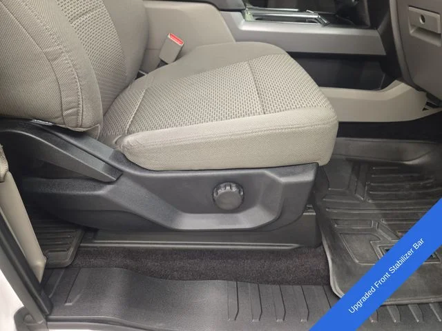 Used 2015 Oxford White Ford XLT image 11