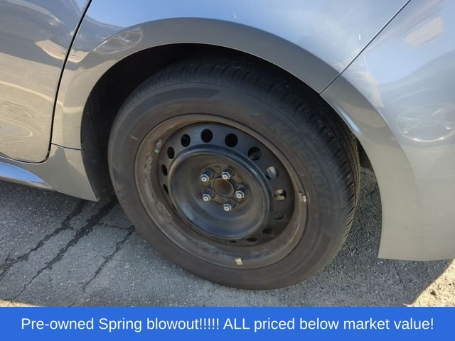 Used 2023 Silver Toyota LE image 12