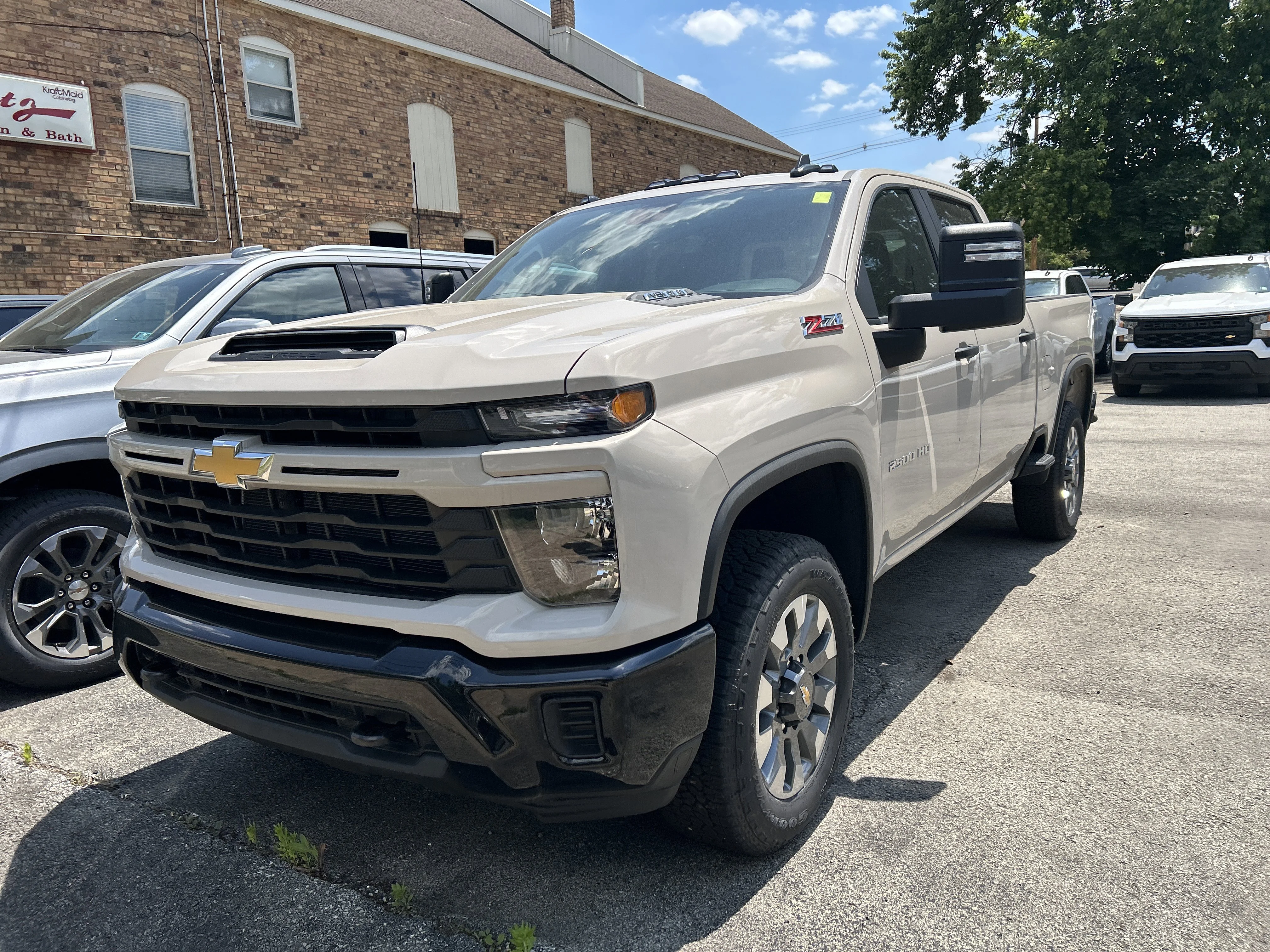 New 2026 White Sands Chevrolet Custom image 14