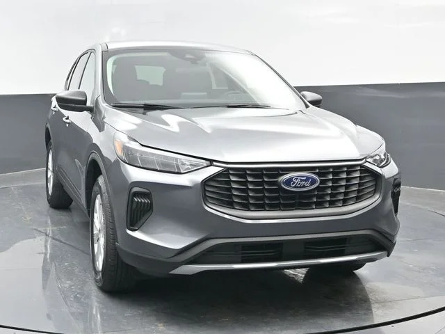 Certified Used 2025 Carbonized Gray Metallic Ford Active image 31