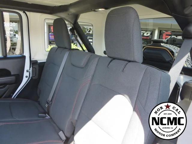2024 Jeep Wrangler 4-Door Rubicon - Photo 41
