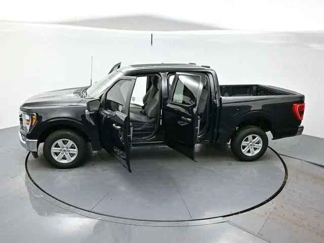 Used 2023 Agate Black Metallic Ford XL image 36