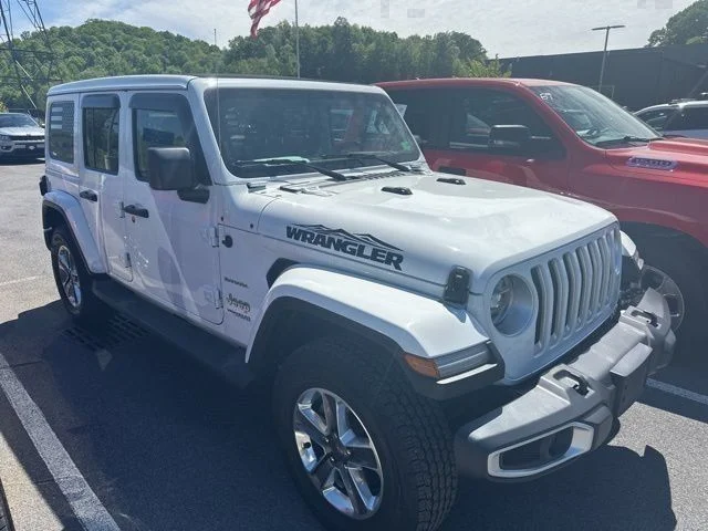 Used 2021 White Jeep Unlimited Sahara image 3