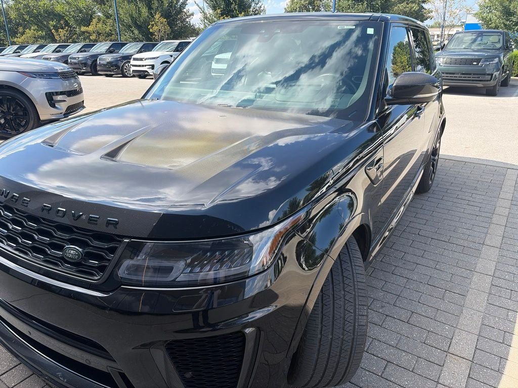 Used 2022 Santorini Black Metallic Land Rover SVR image 1