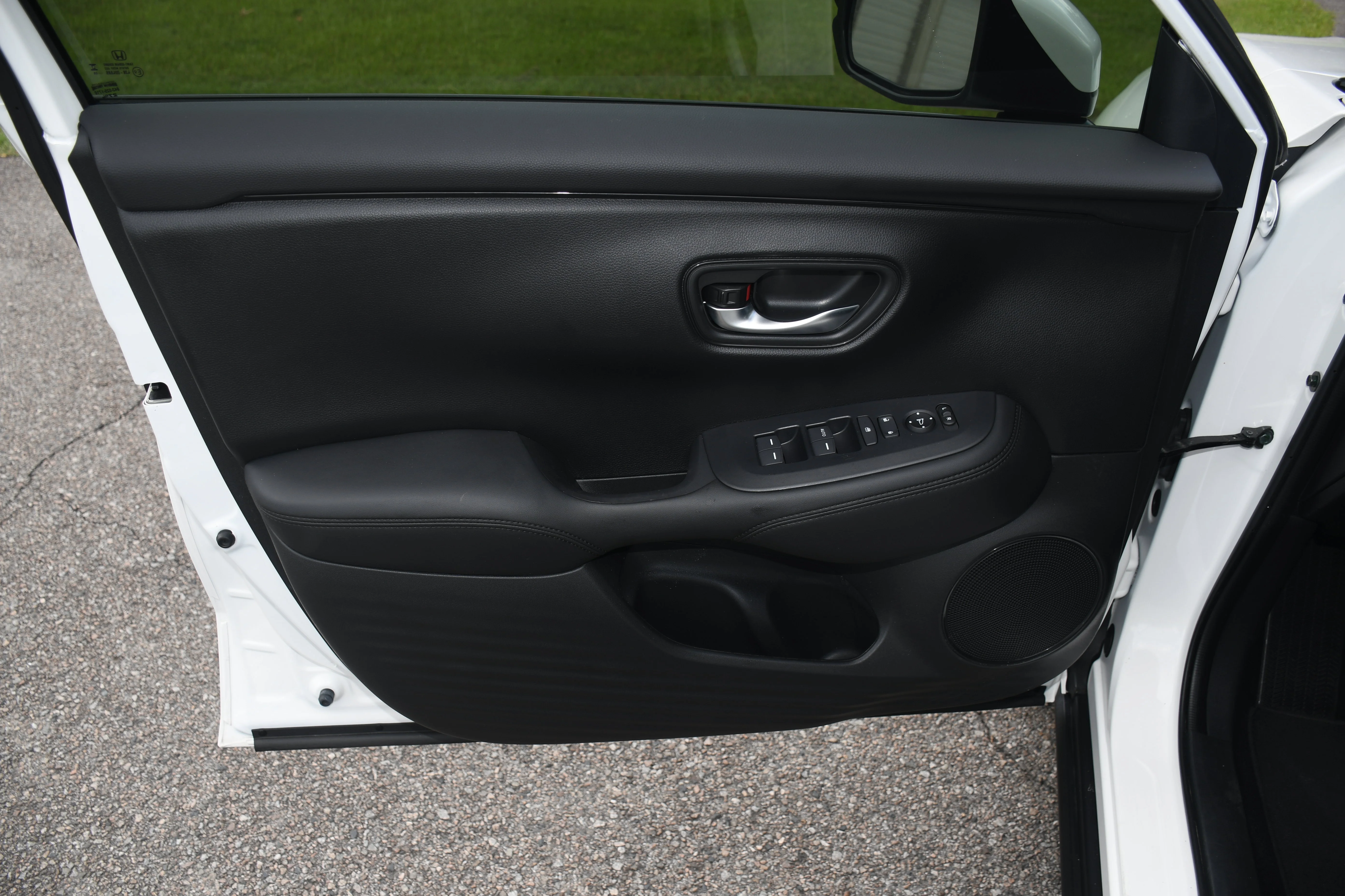 2026 Honda HR-V LX - Photo 29