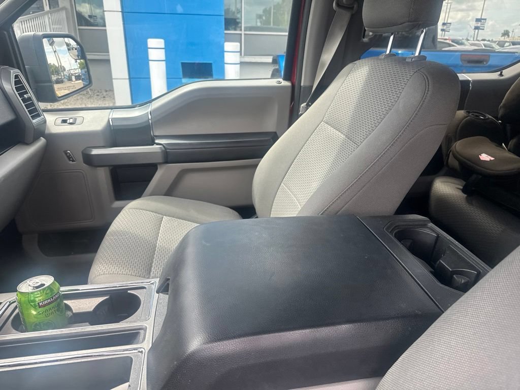 Used 2015  Ford XL image 10