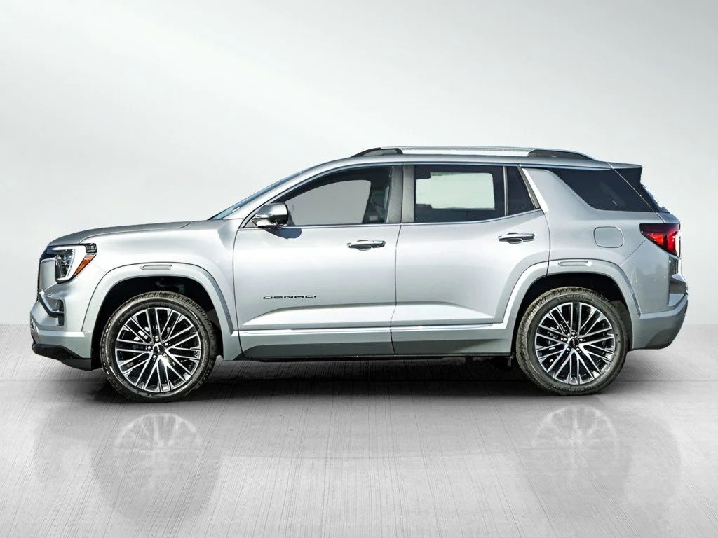2026 GMC Terrain Denali - Photo 4