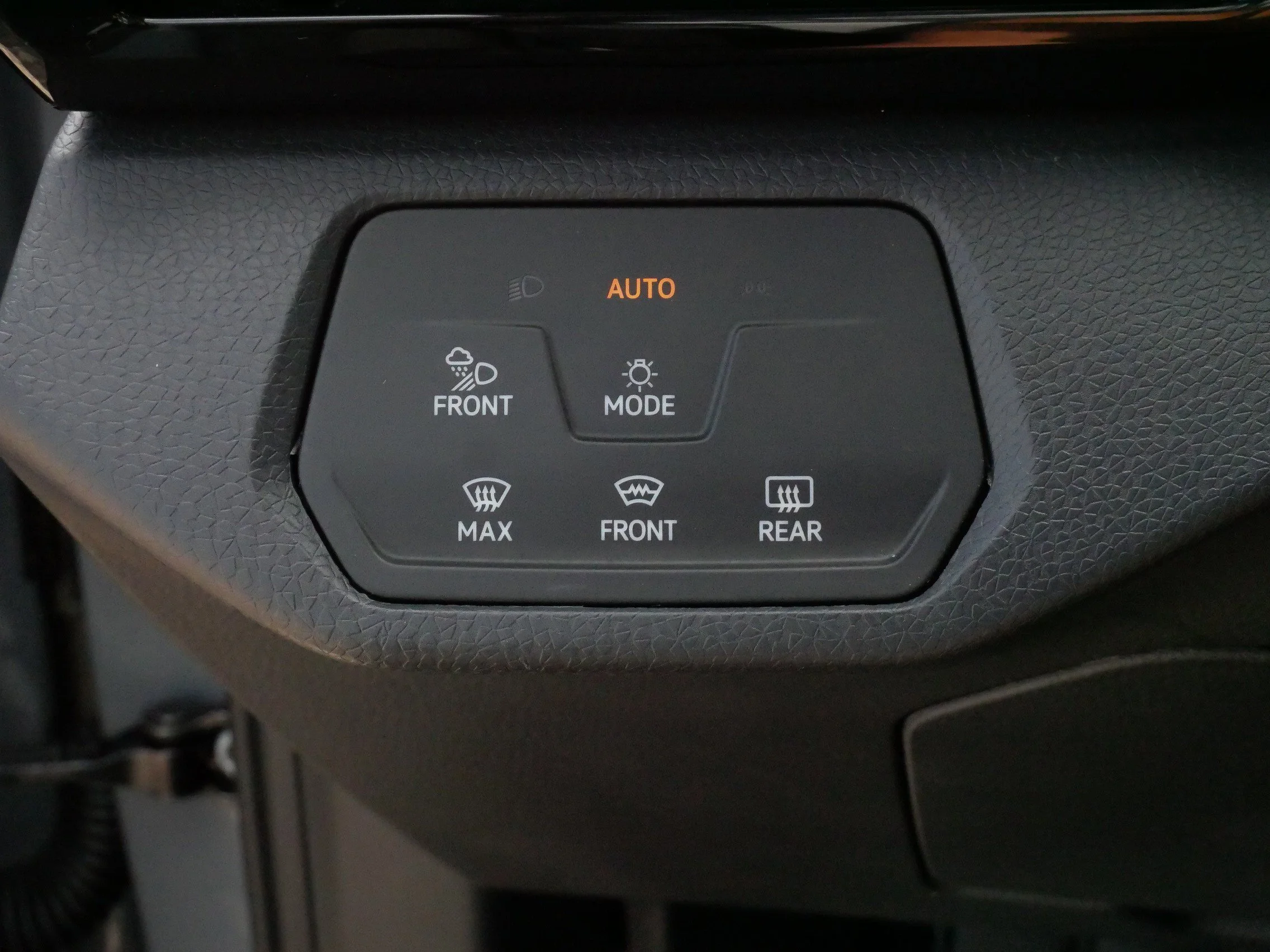 Certified Used 2025 Pure Gray Volkswagen Pro S image 27