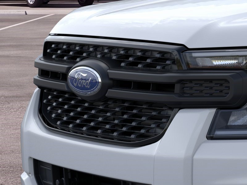 New 2026 Oxford White Ford XL image 18
