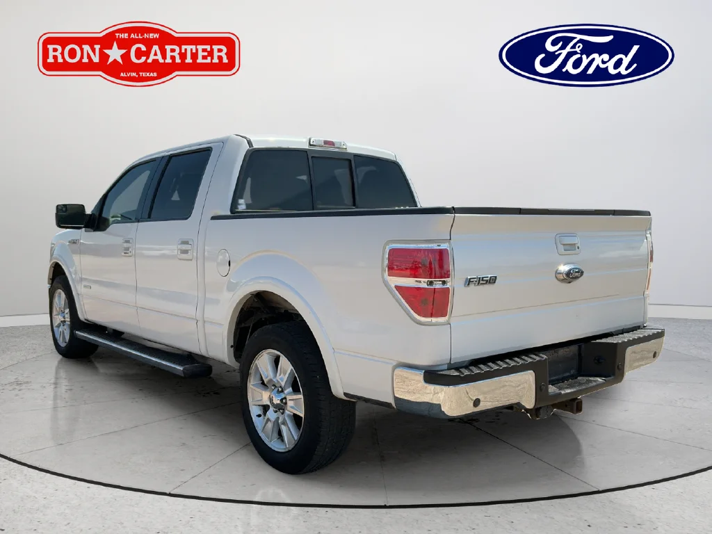Used 2011 White Ford Lariat image 4