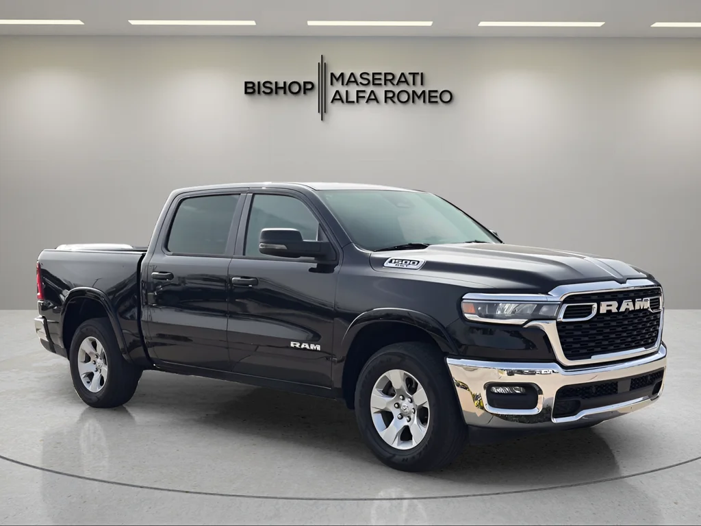 2025 RAM 1500 Big Horn/Lone Star 4x4 Crew Cab 5'7's photo