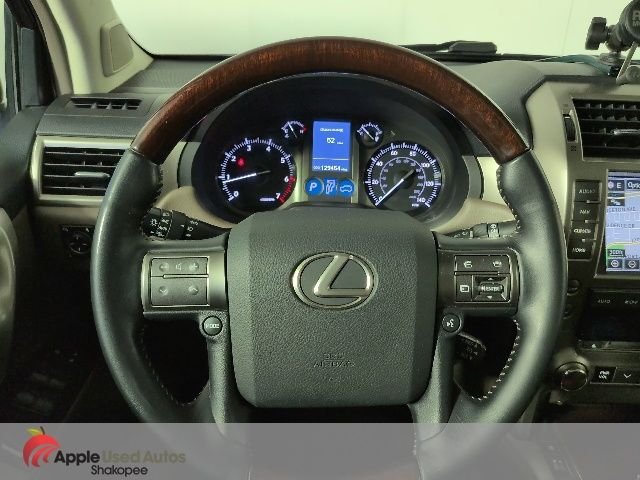 Used 2014 Red Lexus 460 image 16