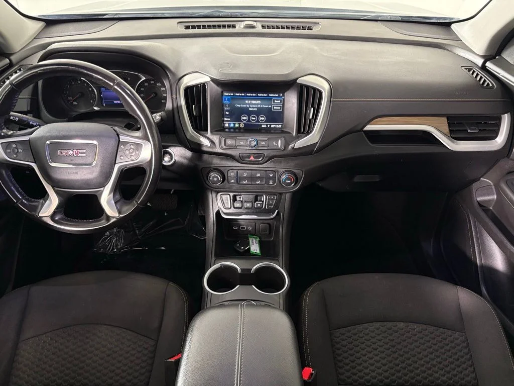 Used 2019 Black GMC SLE image 32