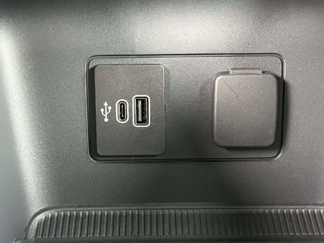 New 2027 Black Ford Active image 20