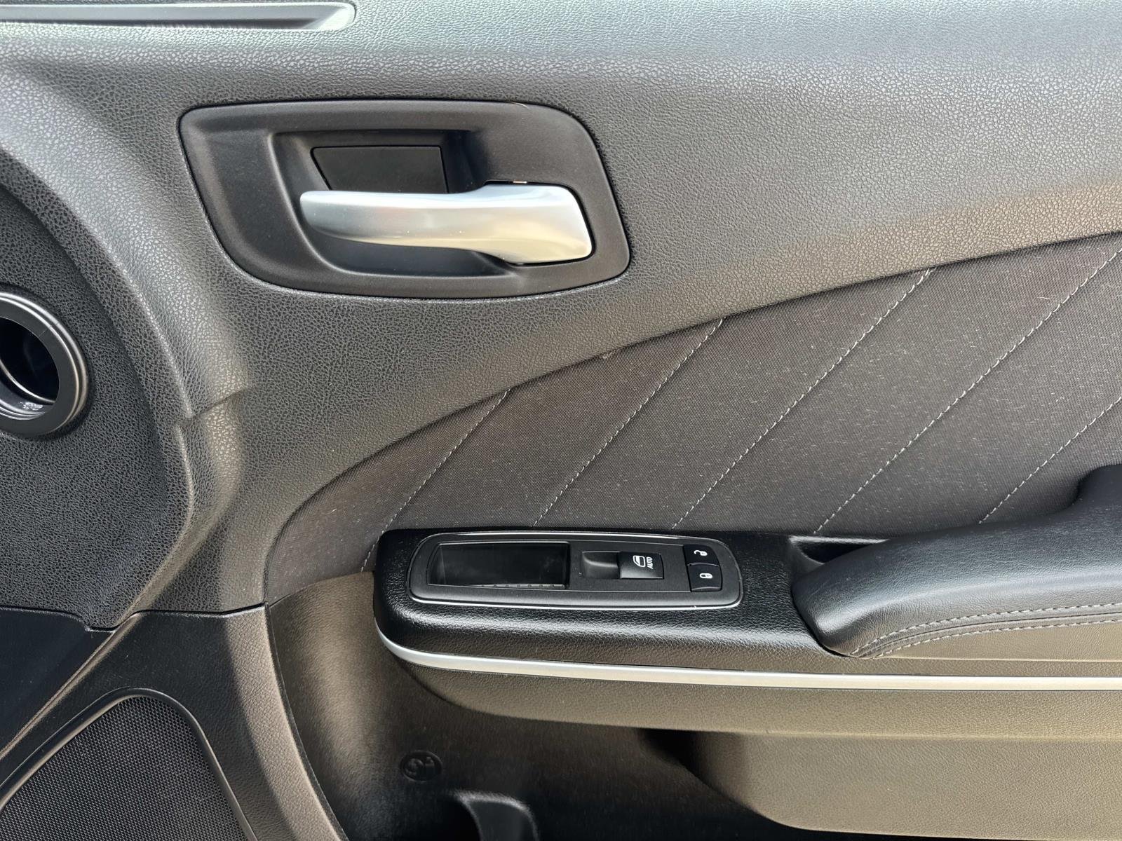 Used 2023 Pitch Black Clearcoat Dodge SXT image 14