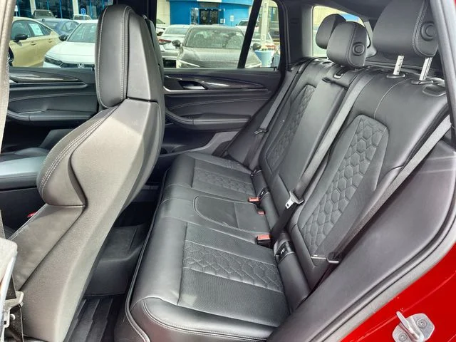 Used 2022 Red BMW M image 25