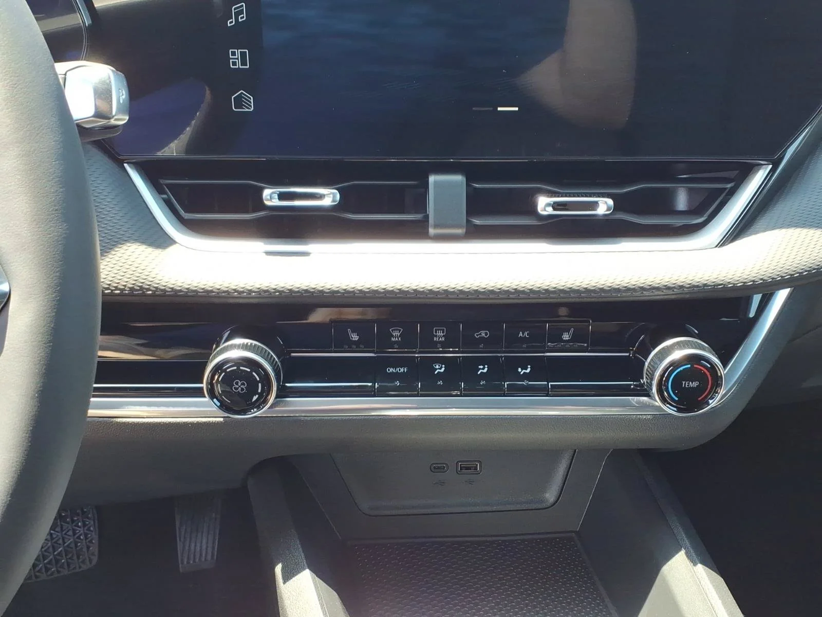 New 2026 Mosaic Black Metallic Chevrolet LT image 9