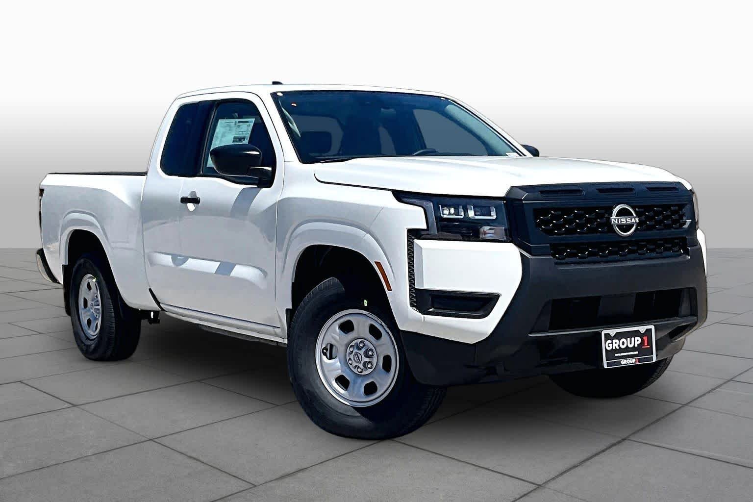 New 2026 Glacier White Nissan S image 2