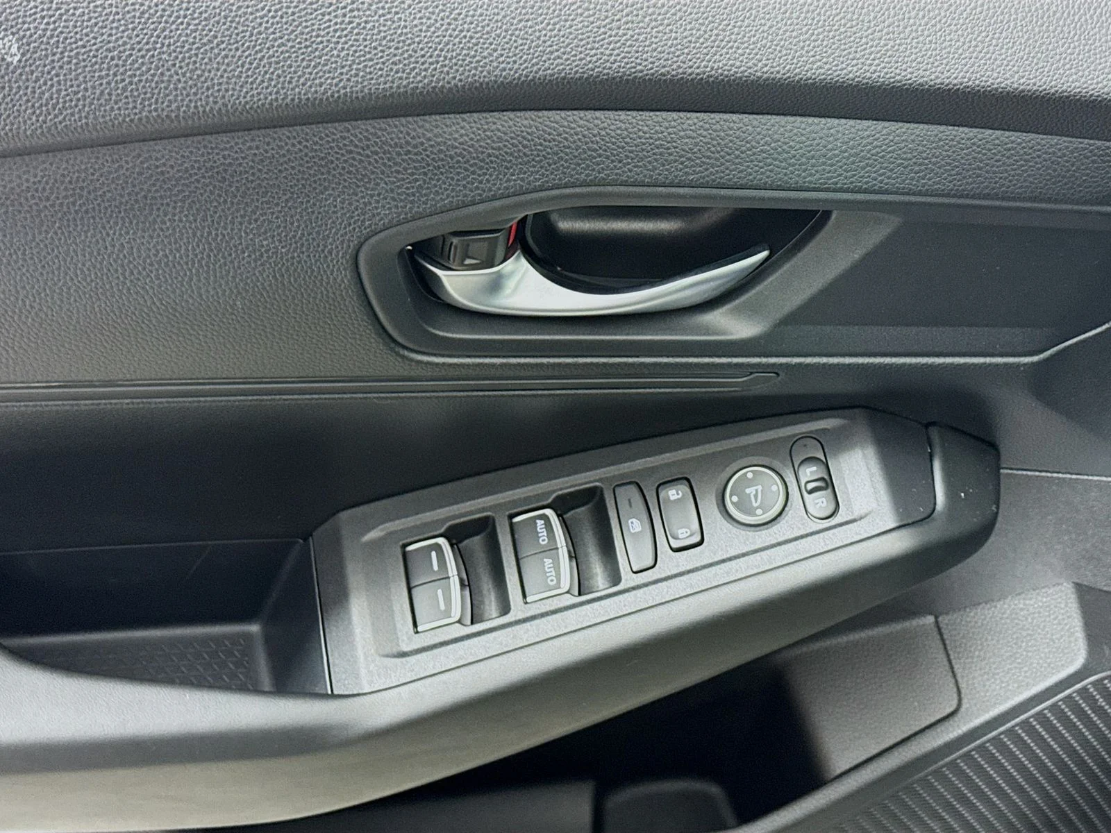 Used 2023 Gray Honda LX image 13