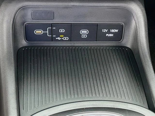 New 2027 Hyundai KONA SE