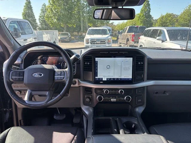 Used 2022 Blue Ford XLT image 11