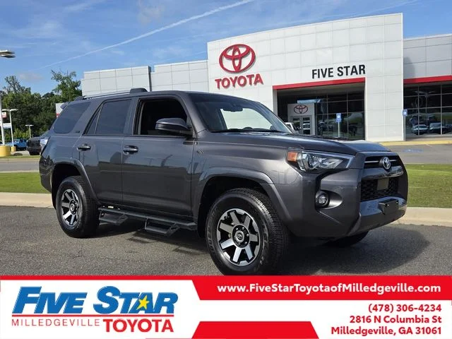 Used 2021 Gray Toyota SR5 image 1