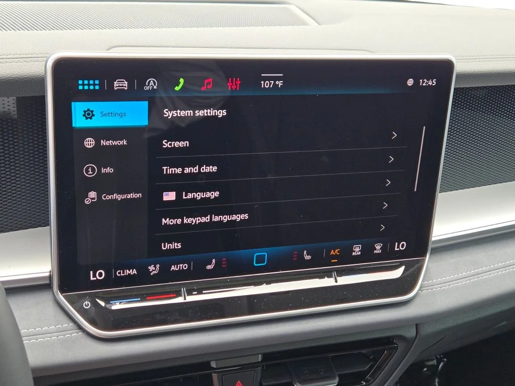 New 2026 Silver Volkswagen 2.0T SE image 12
