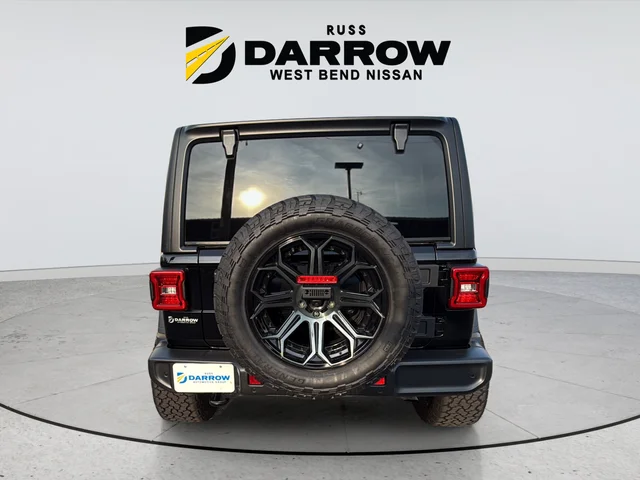 Used 2024 Black Jeep Sport S image 4