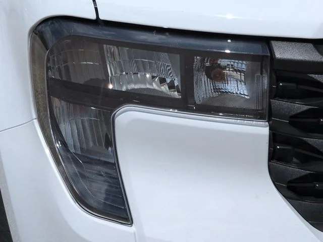 New 2026 Oxford White Ford XLT image 10