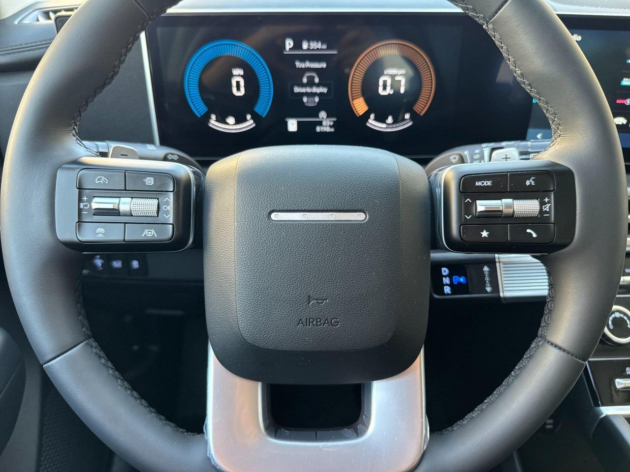 New 2026 White Hyundai SE FWD image 23
