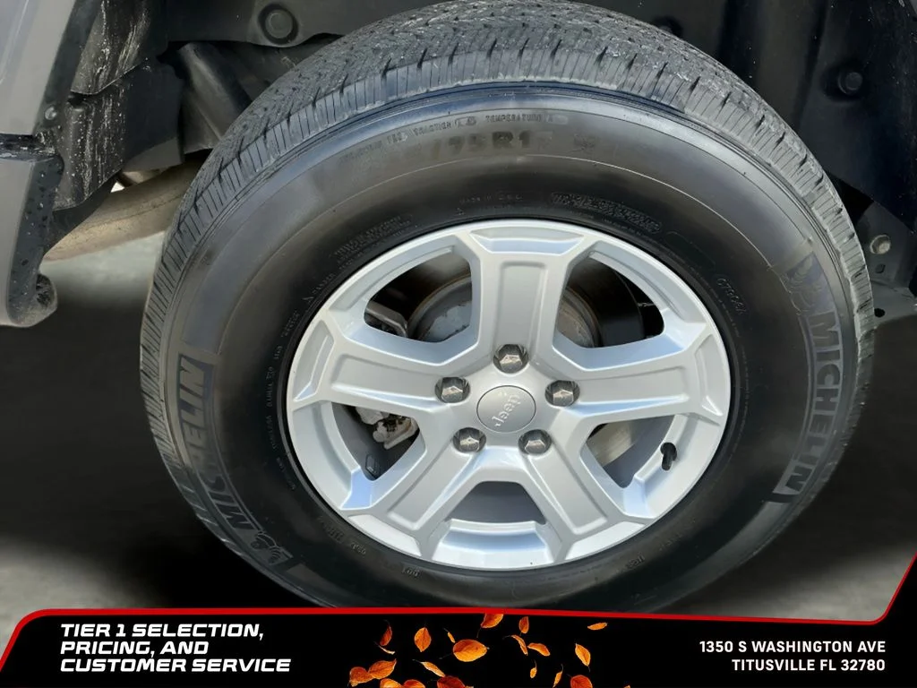 Used 2021 Gray Jeep Unlimited Sport S image 27
