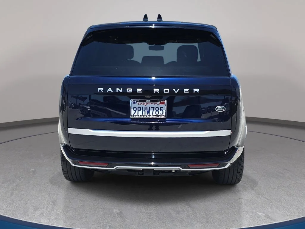 Certified Used 2023 Portofino Blue Metallic Land Rover Autobiography image 6