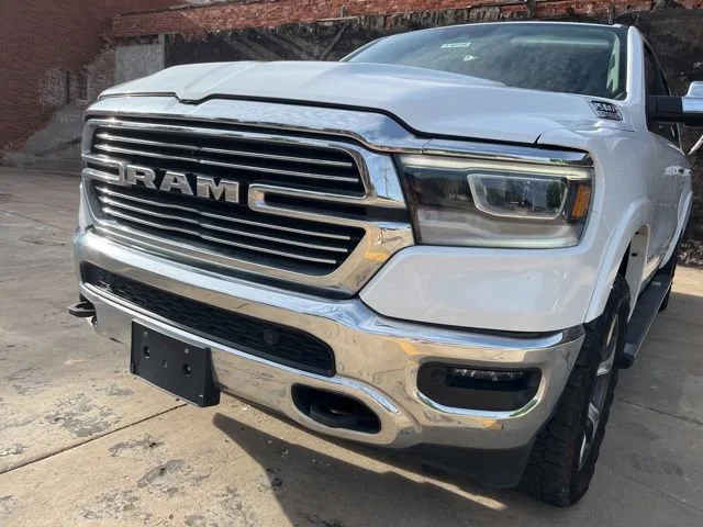 2022 RAM 1500 Laramie 4x4 Crew Cab 5'7's photo