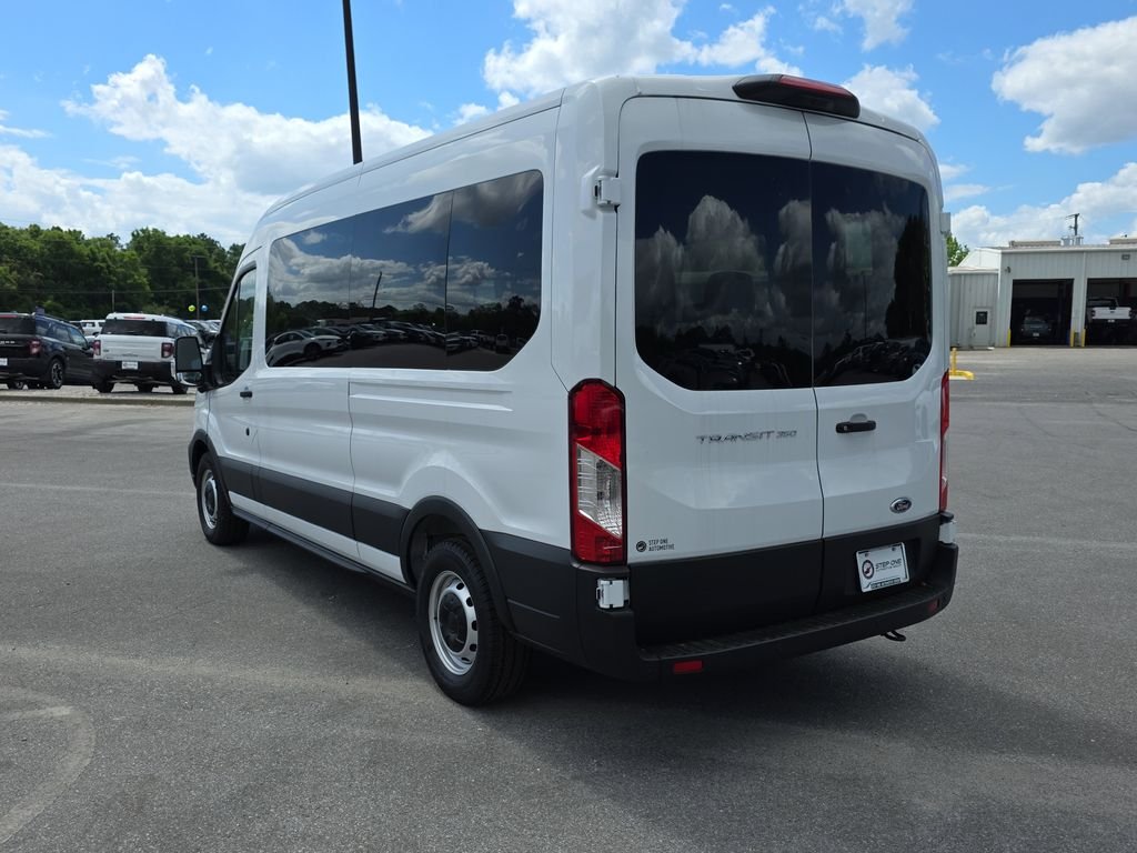 New 2025 Oxford White Ford Passenger Van XL image 5