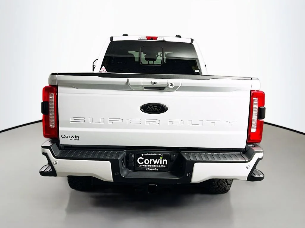 New 2026 Oxford White Ford Lariat image 14
