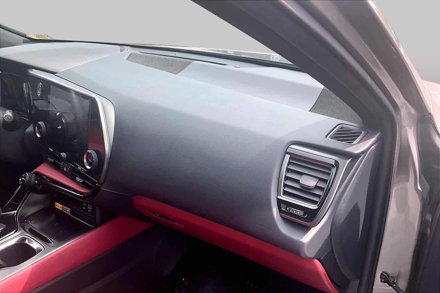 Used 2025 Atomic Silver Lexus Premium image 18