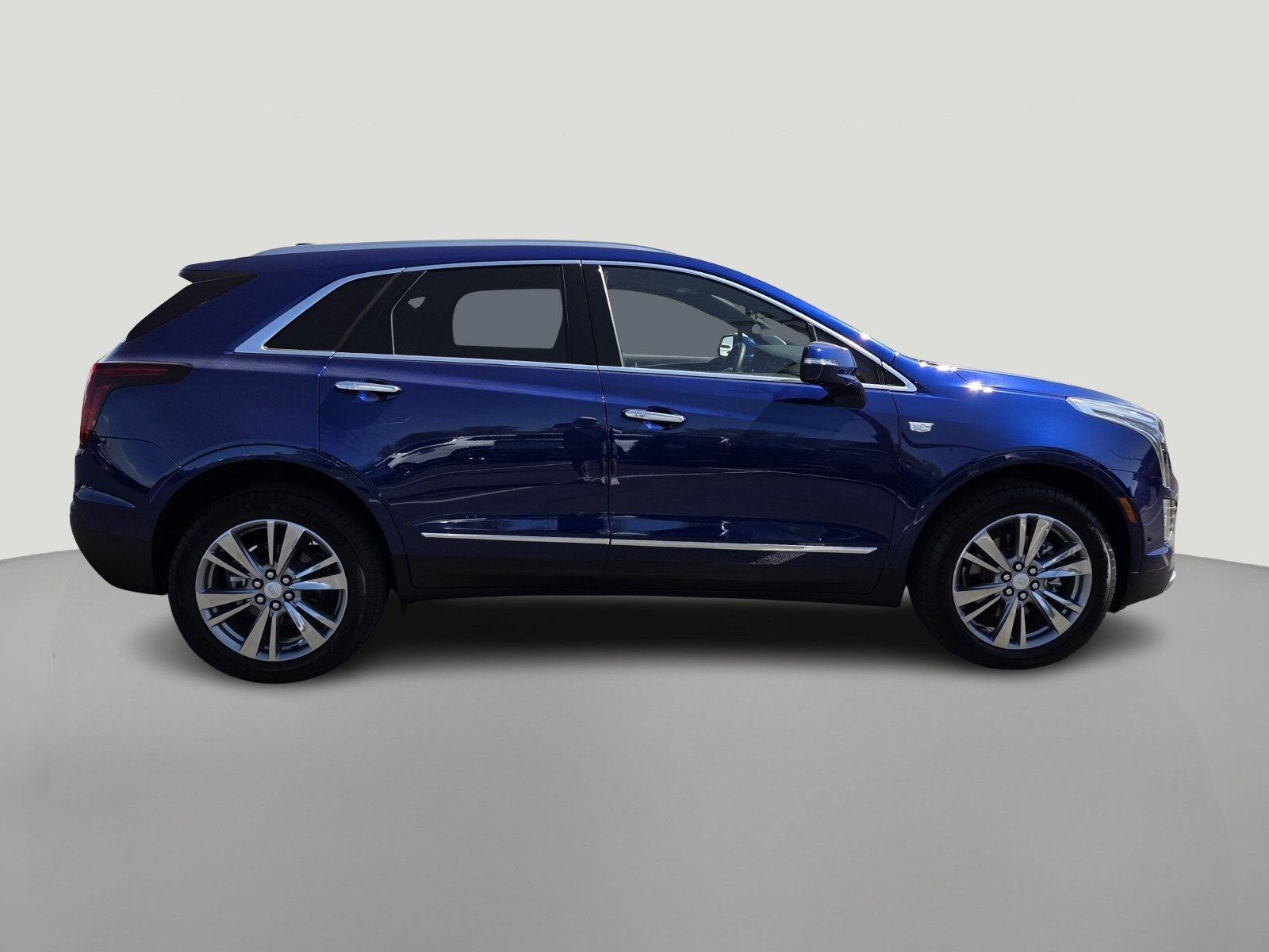 2026 Cadillac XT5 Premium Luxury - Photo 6
