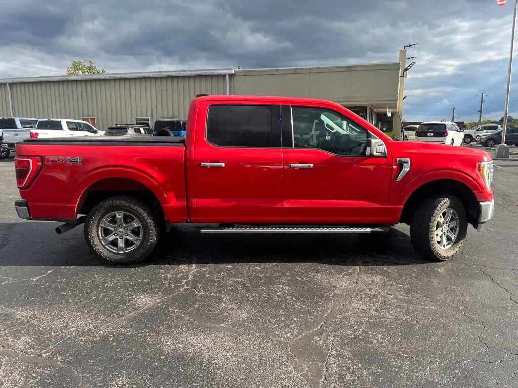 Used 2021 Race Red Ford XLT image 8
