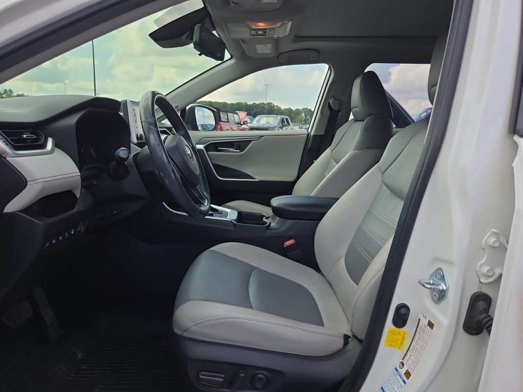Used 2019 White Toyota Limited image 9