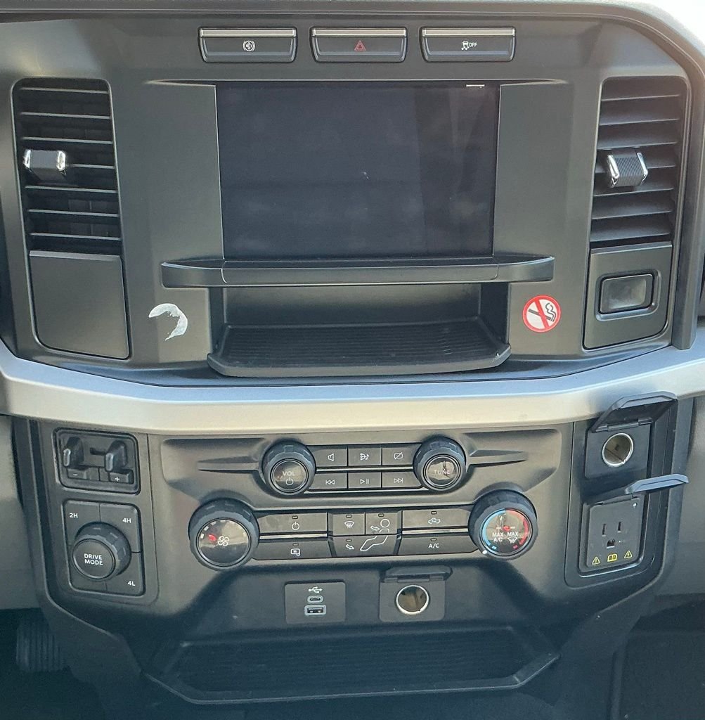 Used 2024 White Ford XLT image 26