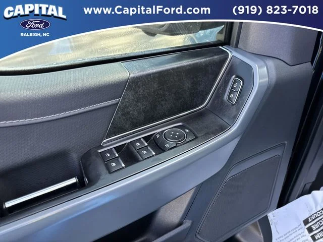 Used 2023  Ford XLT image 20