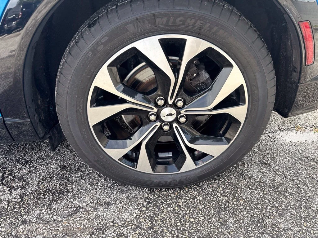Used 2023 Blue Ford Premium image 11