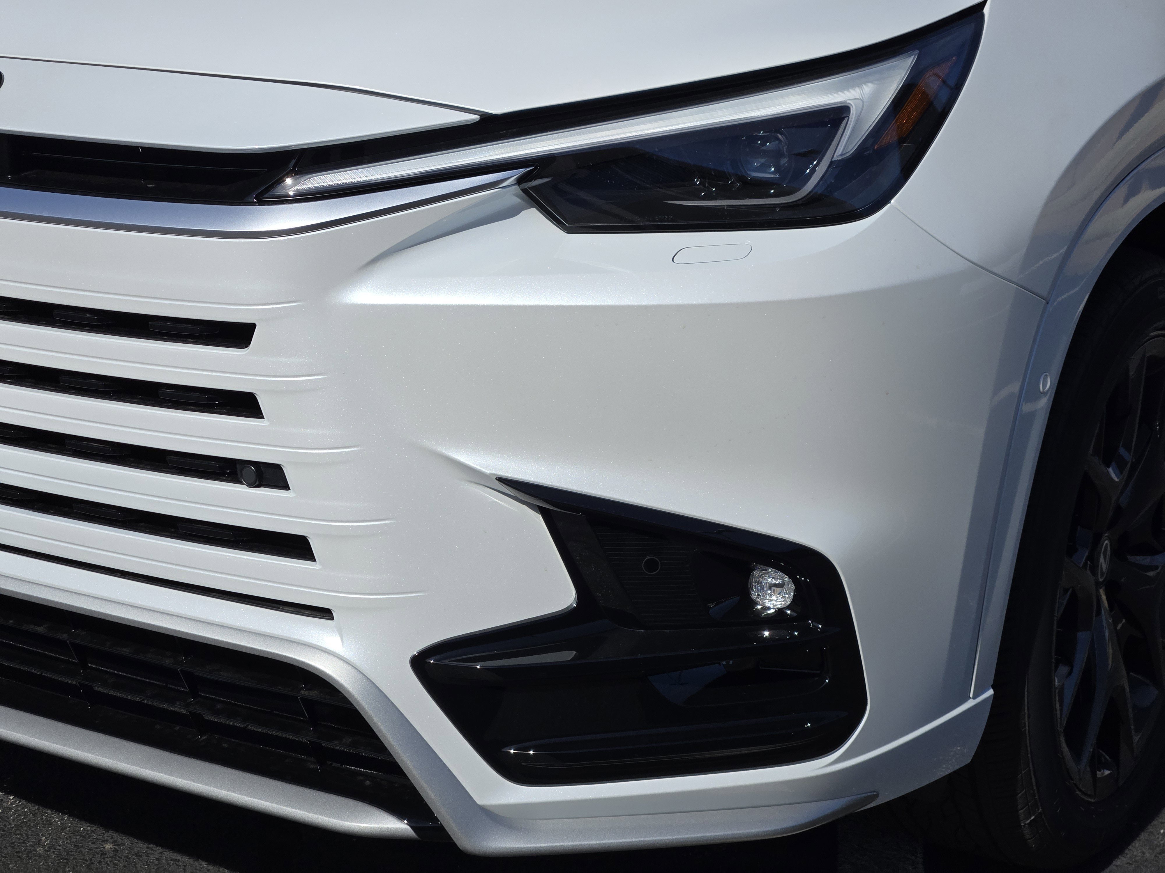 2026 Lexus TX 500h F-Sport - Photo 6