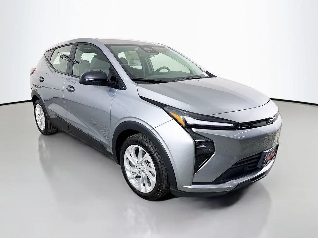 2027 Chevrolet Bolt EV LT Auto's photo
